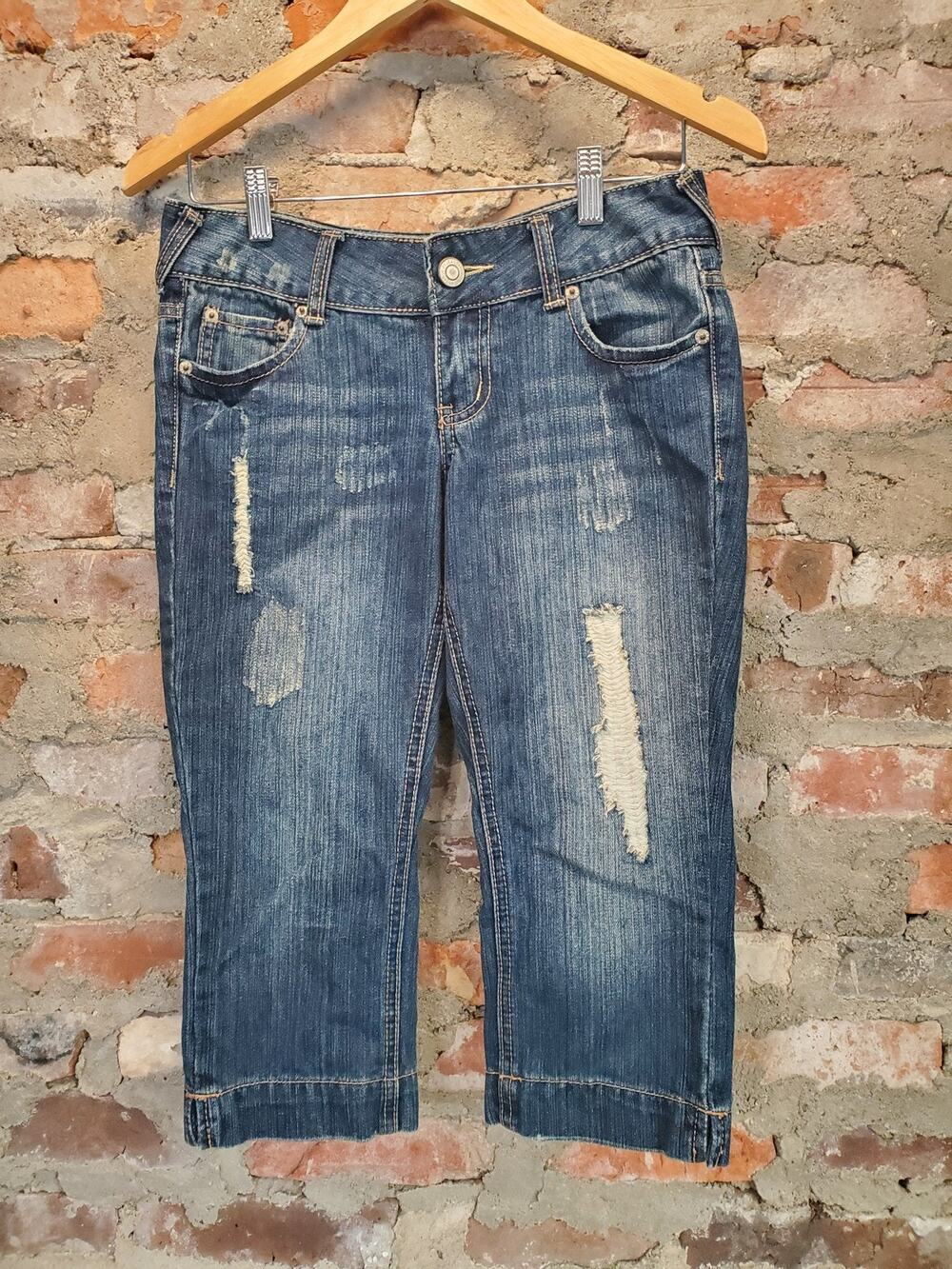 Womens Juniors Distressed Capri Jeans 1/2 Medium Wash 100 Cotton Low Rise